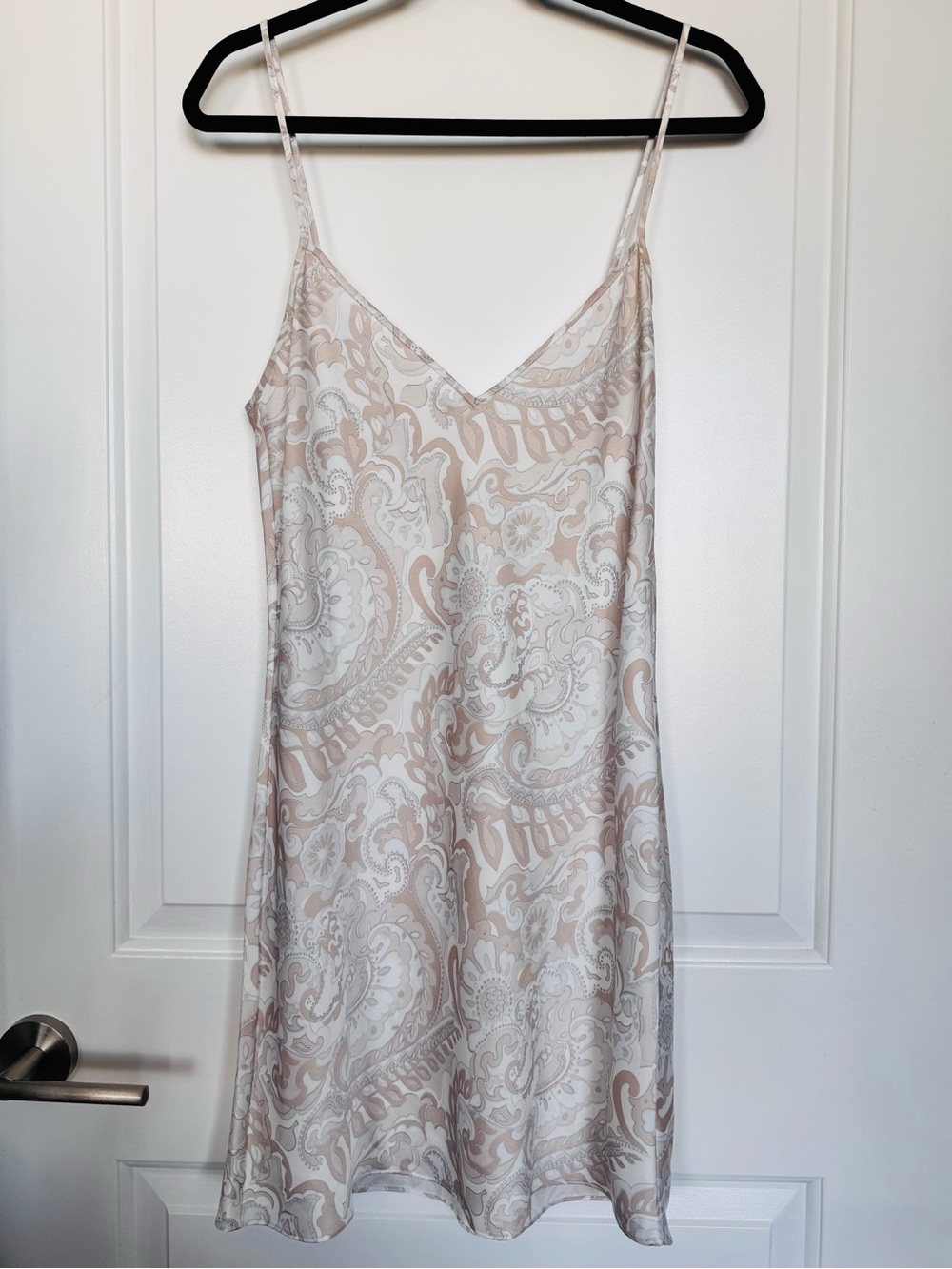 Aritzia Wilfred Satin Slip Mini Dress V neck Spaghetti Strap
